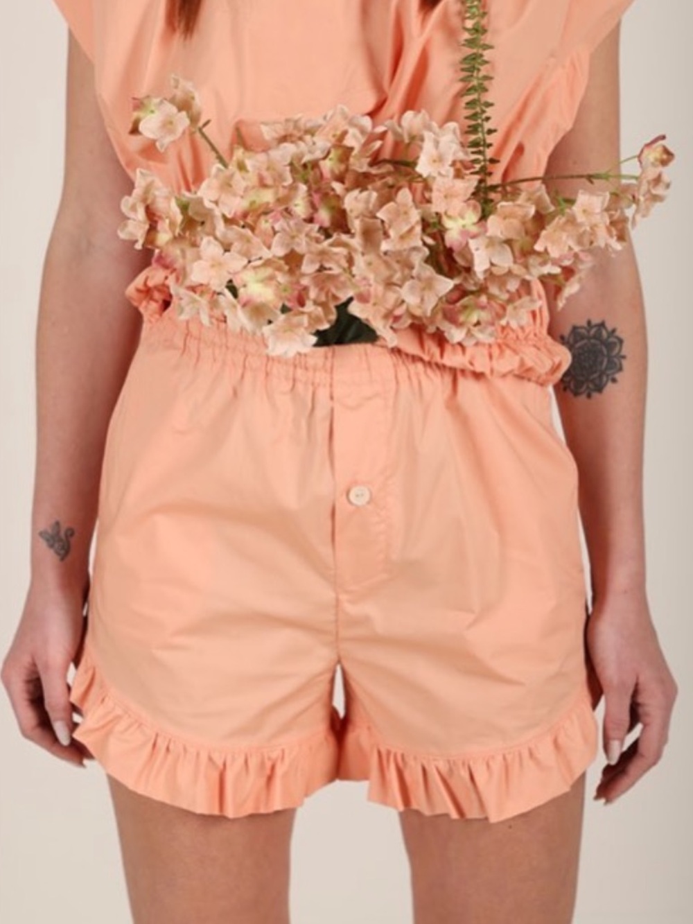 Bohelle NWT Ruffle-Hem Women's Shorts in Peach